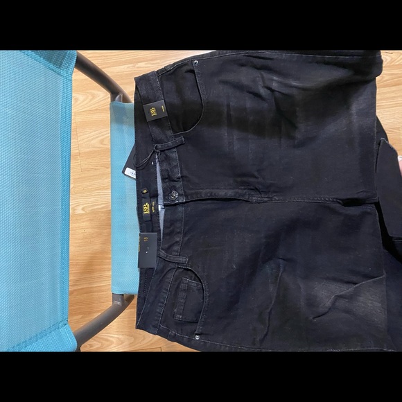 L&B Black Wash Bell Bottom Flare Jeans Plus NWT 😍 - Picture 4 of 4